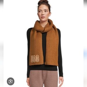 Ugg Crafted Chunky Rib Scarf in Brown (Deco)
